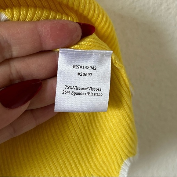 12th Heart Women’s Ribbed Top Sz Large Yellow Scallop Trimmings Coquette Cutesy - Picture 8 of 14